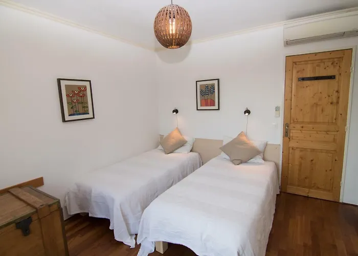 Ad Alta Villa *